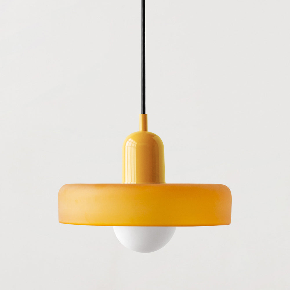 Suspension En Verre Coloré Style Bauhaus Pour Ambiance Contemporaine