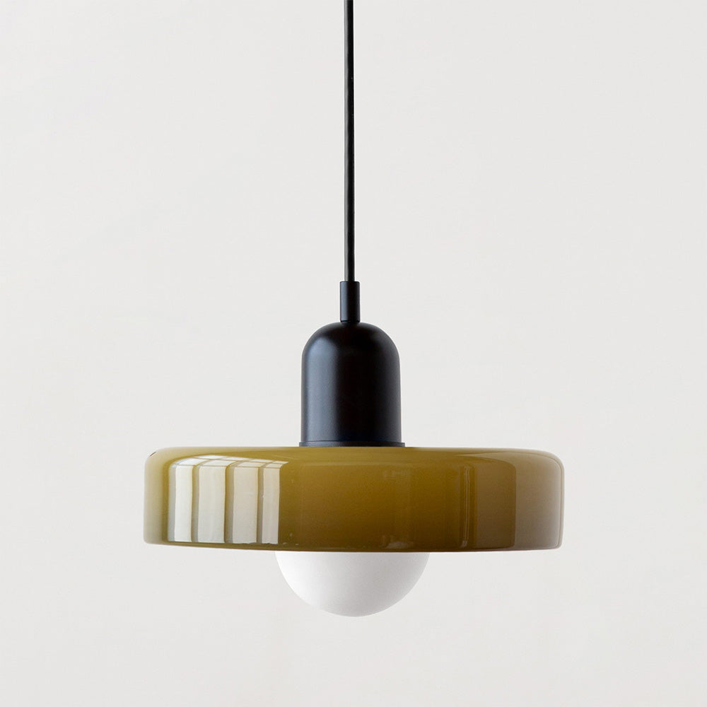 Suspension En Verre Coloré Style Bauhaus Pour Ambiance Contemporaine