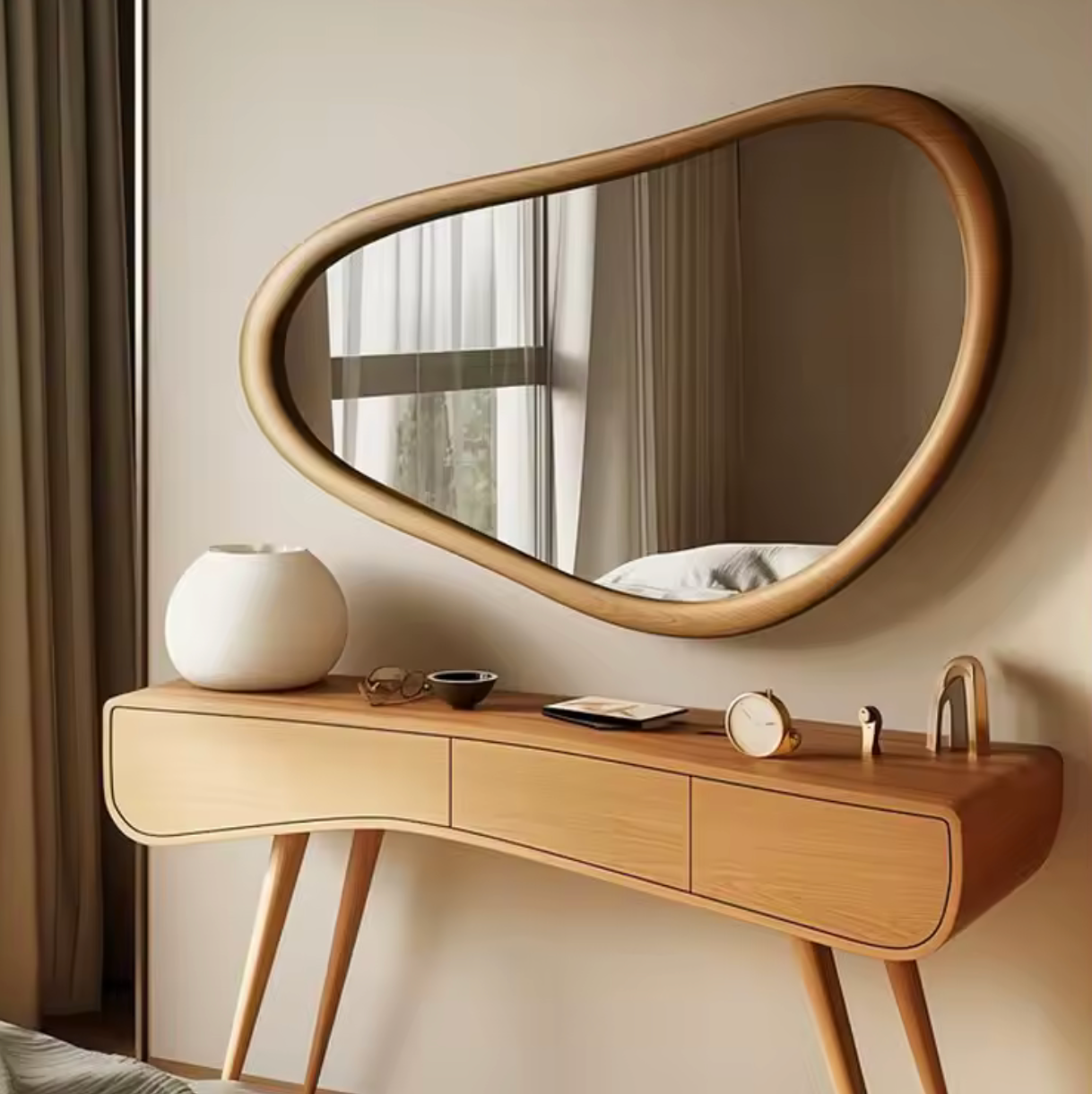 Miroir mural design organique et esthétique moderne