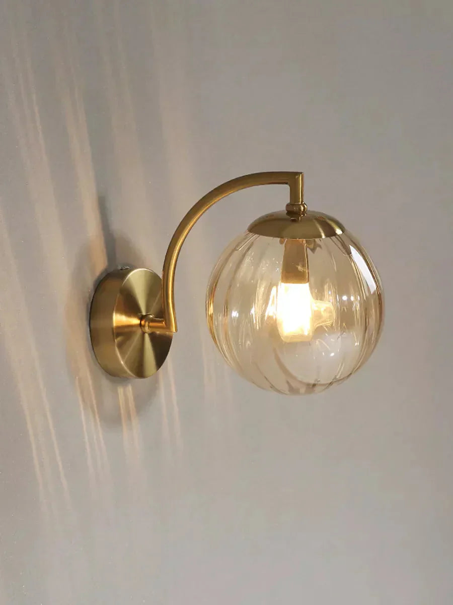 Applique Murale LED En Verre Élégante Pour Ambiance Chic