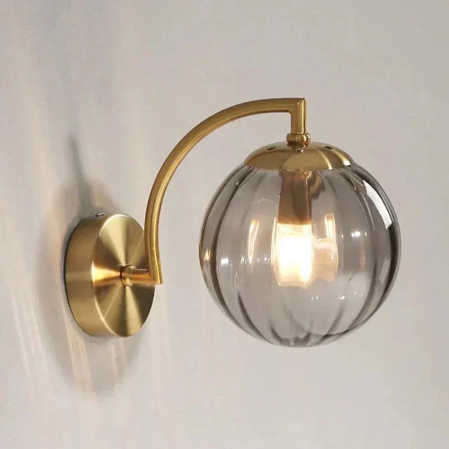 Applique Murale LED En Verre Élégante Pour Ambiance Chic