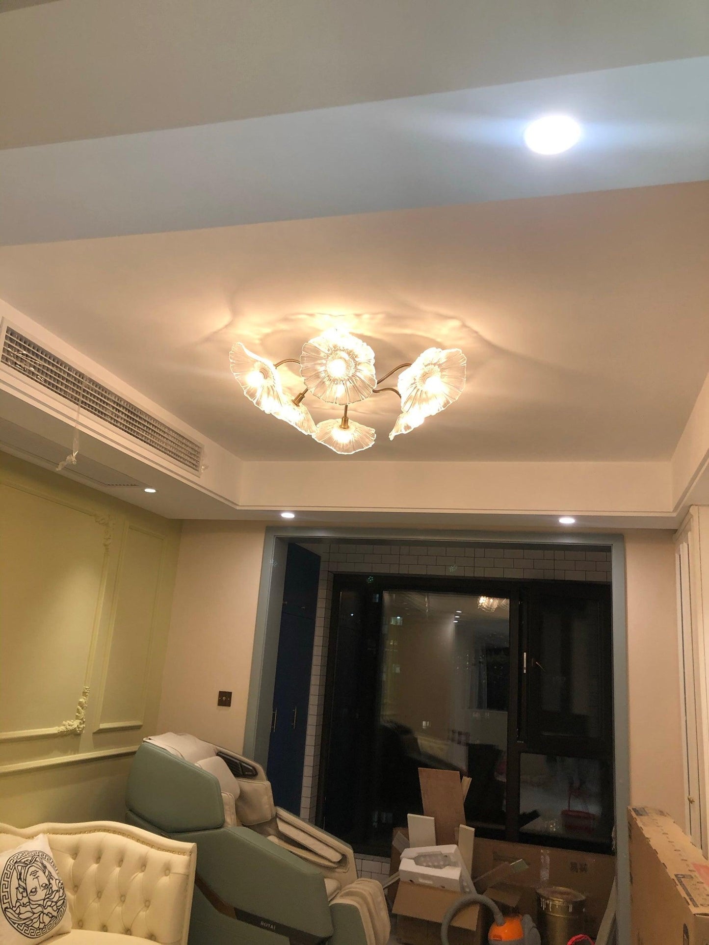 Solara Plafonnier en Verre Feuille avec Laiton Élégant - Neutralighting