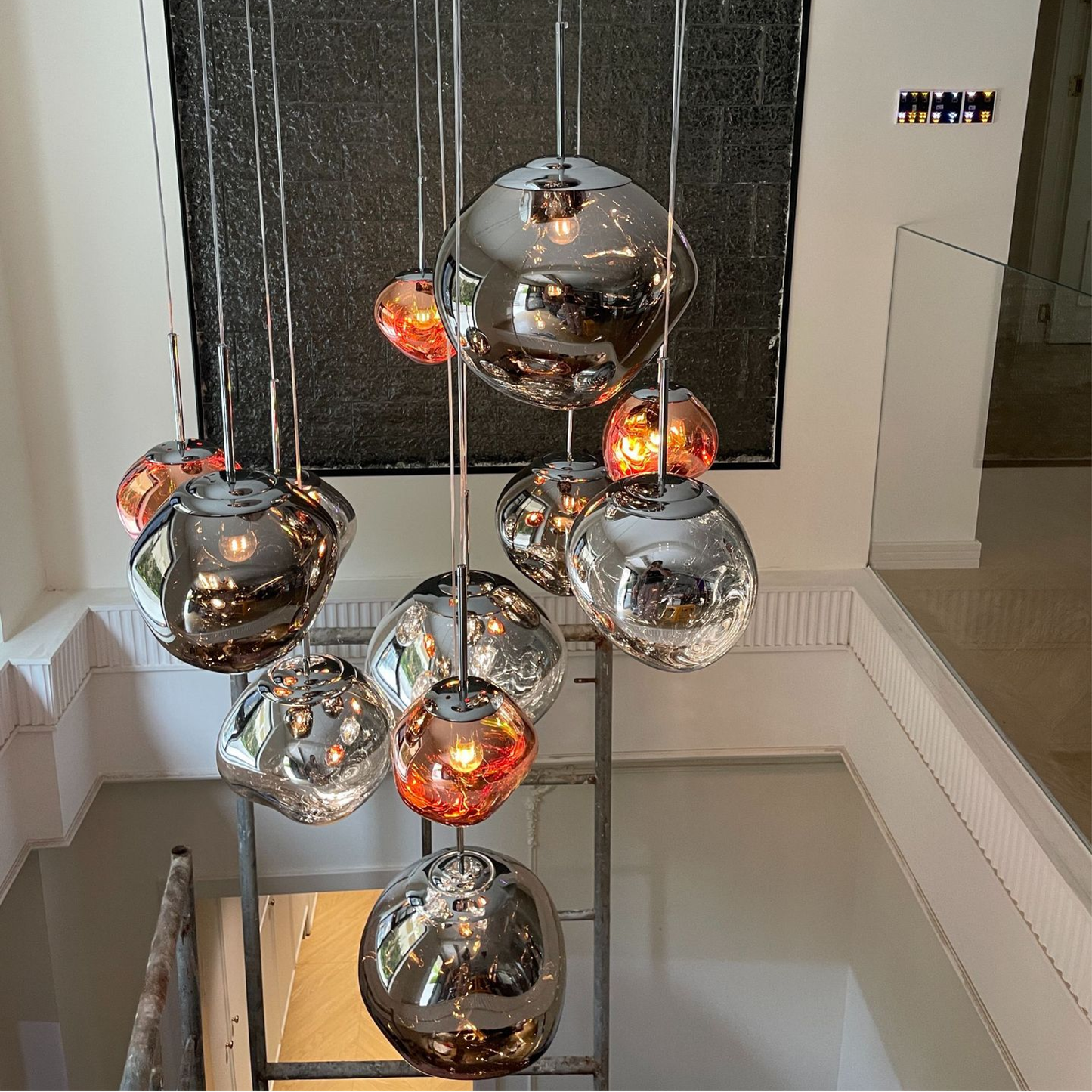 Suspension Moderne en Verre à Lumière LED Douce pour Salon