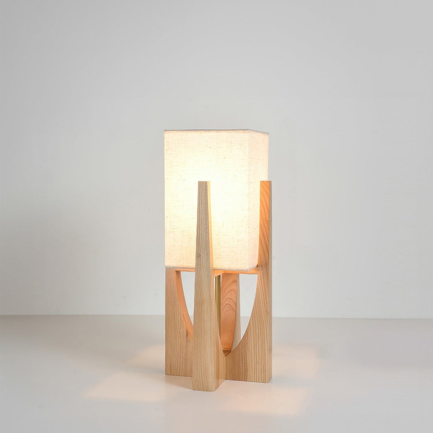 Lampadaire Wabi Sabi Bois et Tissu pour Ambiance Zen Contemporaine