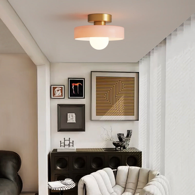 Plafonnier Géométrique Moderne Pour Éclairage Élégant Et Sobre