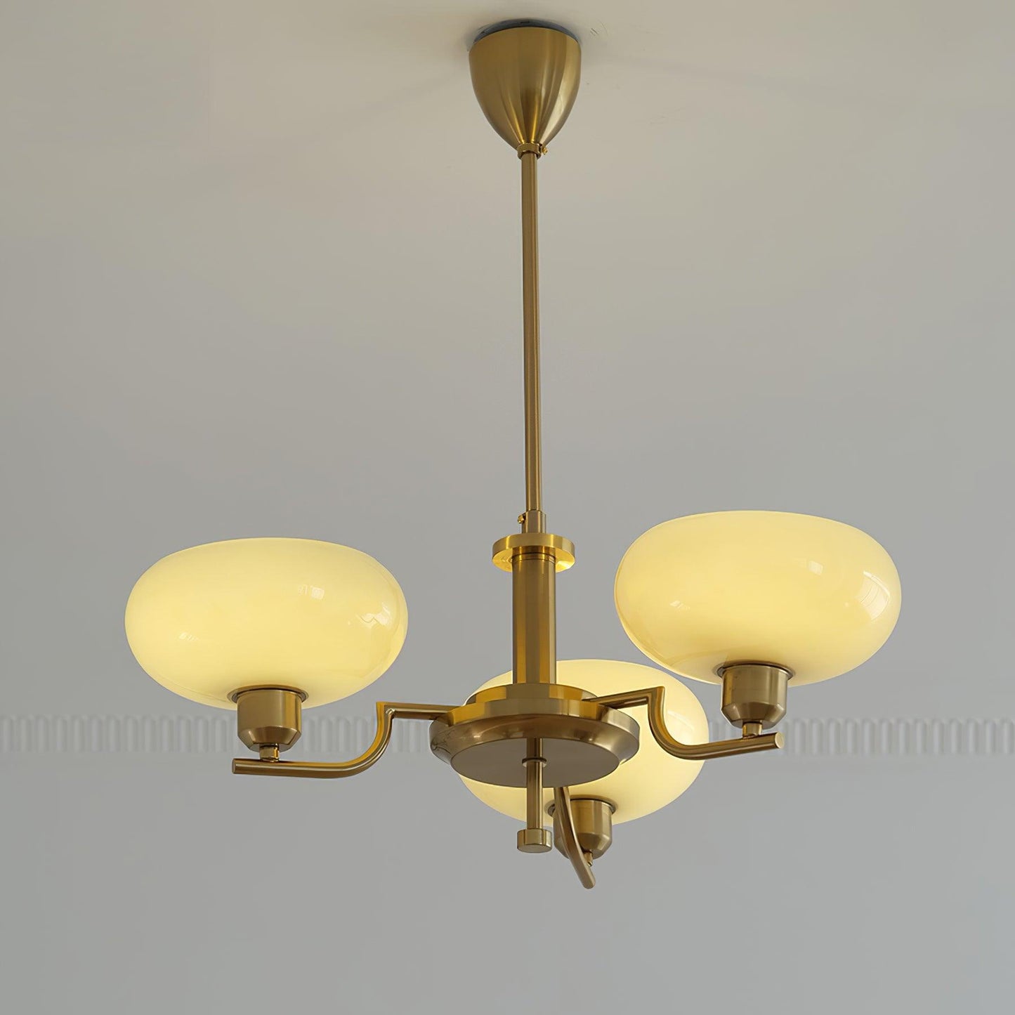 Lustra Suspension en Verre Globe Cadre en Laiton - Neutralighting