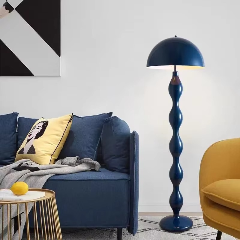 Lampadaire Moderne Scandinave Éclairage Épuré Intérieurs Contemporains