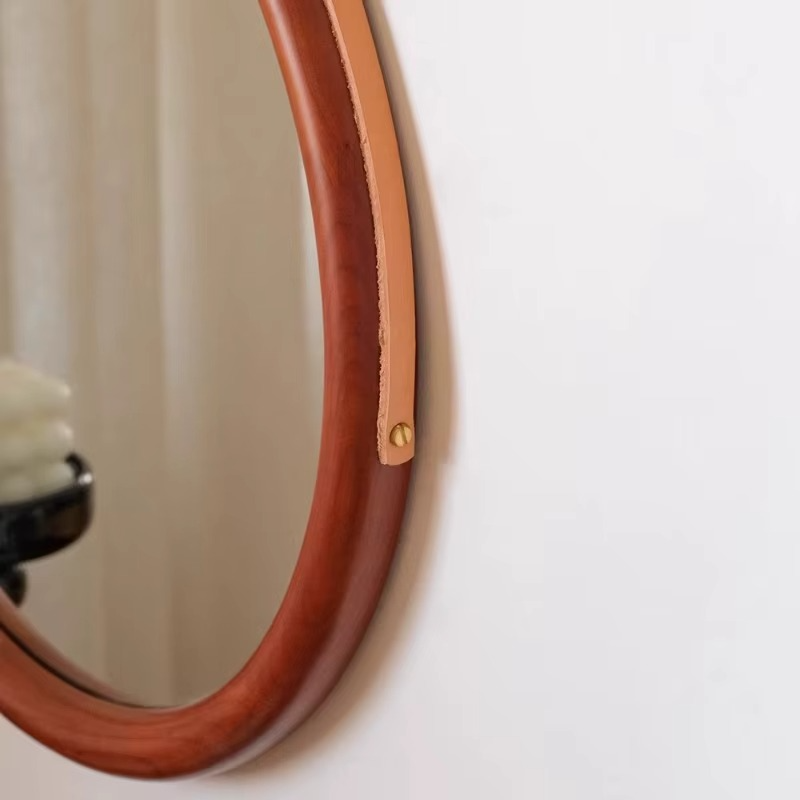 Miroir mural rond – design suspendu et finition vintage