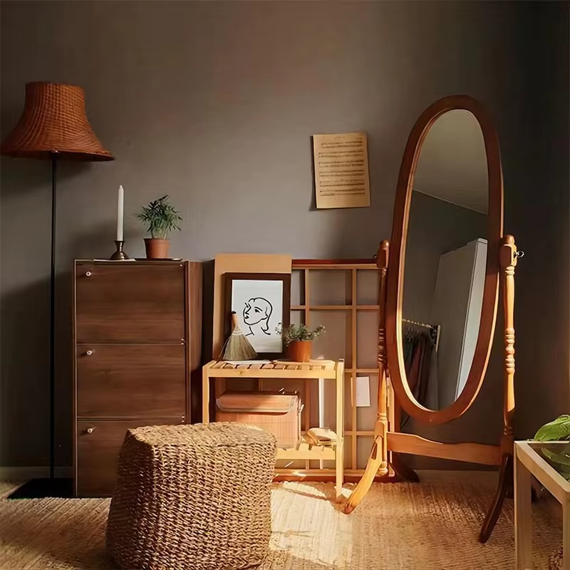 Miroir sur pied en bois style vintage