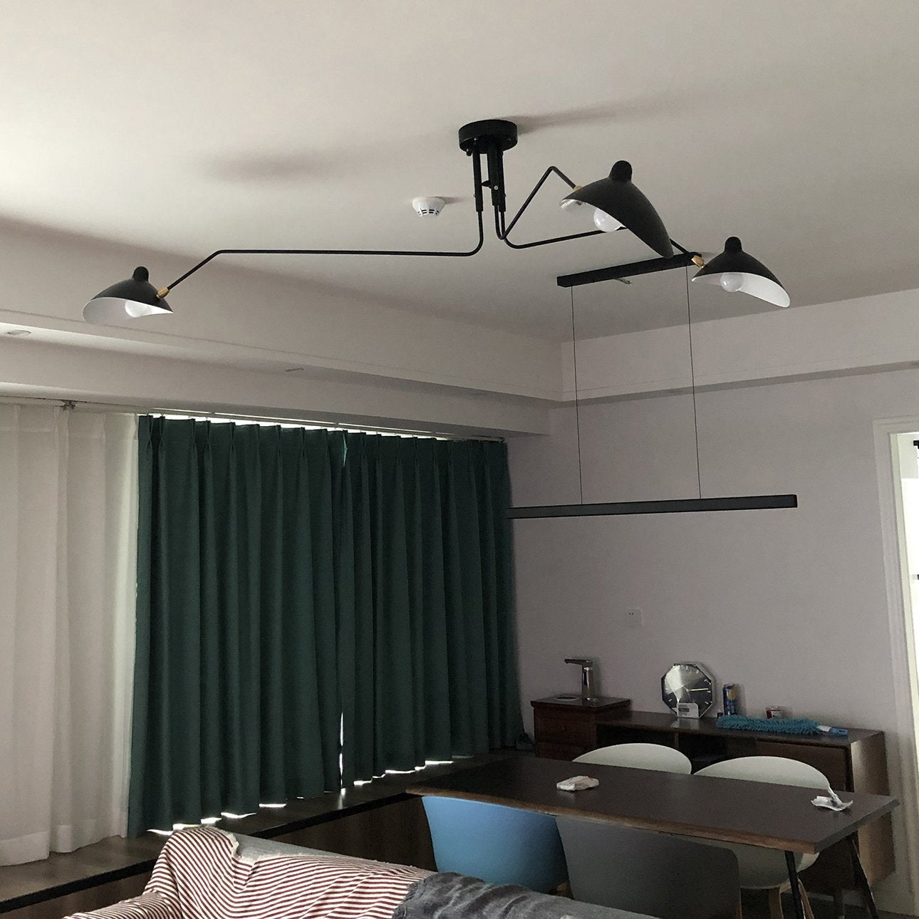 Plafonnier à Bras Articulés en Métal Pour Éclairage Design