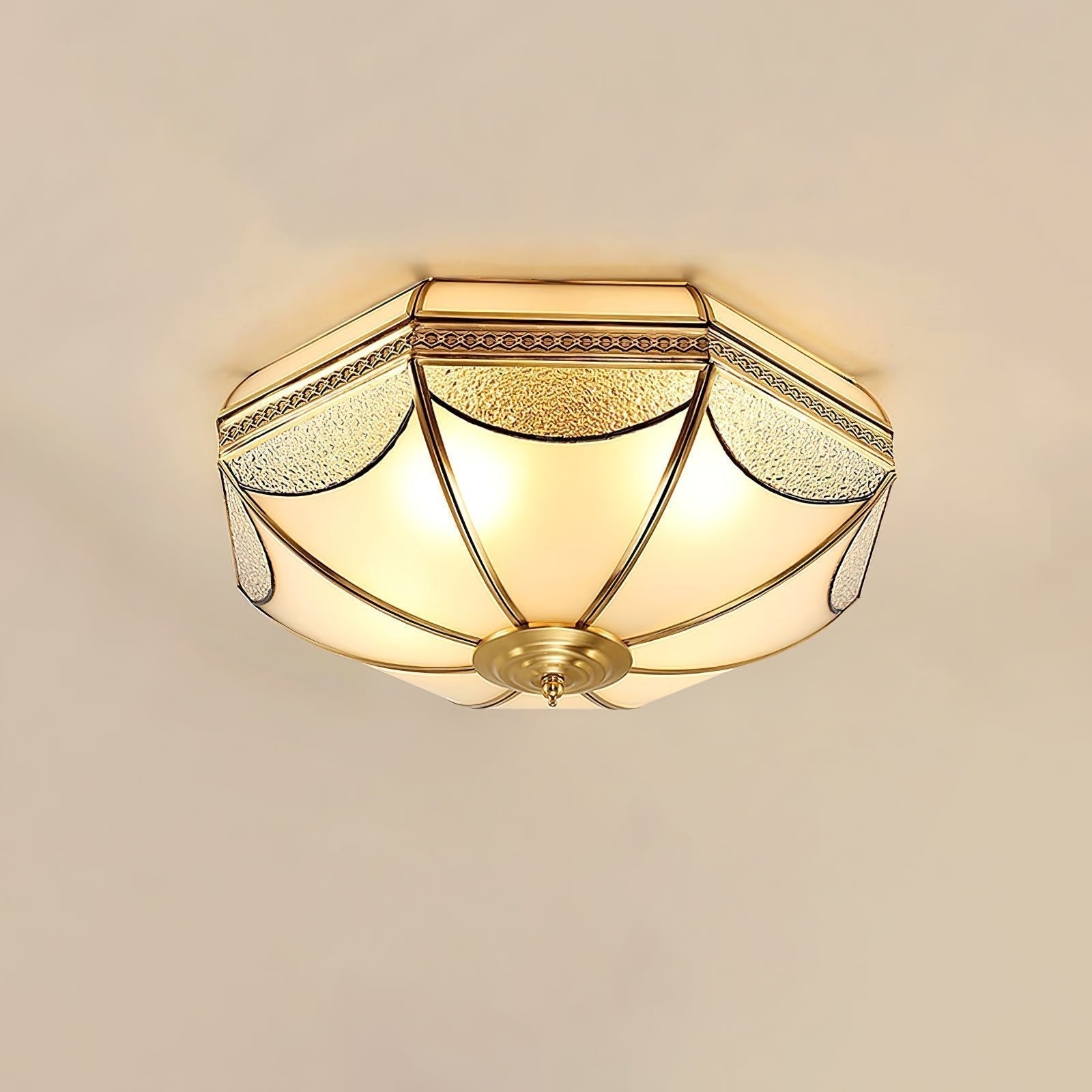 Ellaeara Entrepôt Dôme Forme Laiton Verre Plafonnier - Neutralighting