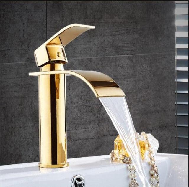 Robinet de lavabo contemporain en laiton à effet cascade, mitigeur de salle de bains à poignée unique