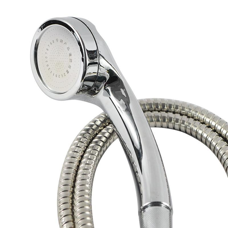 Chauffe-eau de douche instantané électrique avec commande numérique de la température et robinet