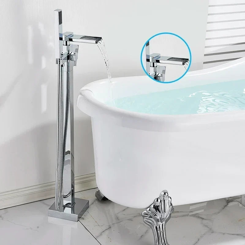 Robinet de baignoire îlot en laiton avec cascade et douchette à deux fonctions