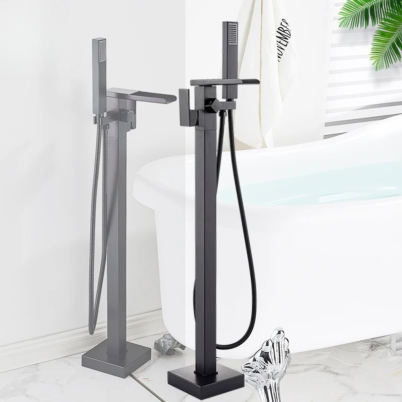 Robinet de baignoire îlot en laiton avec cascade et douchette à deux fonctions