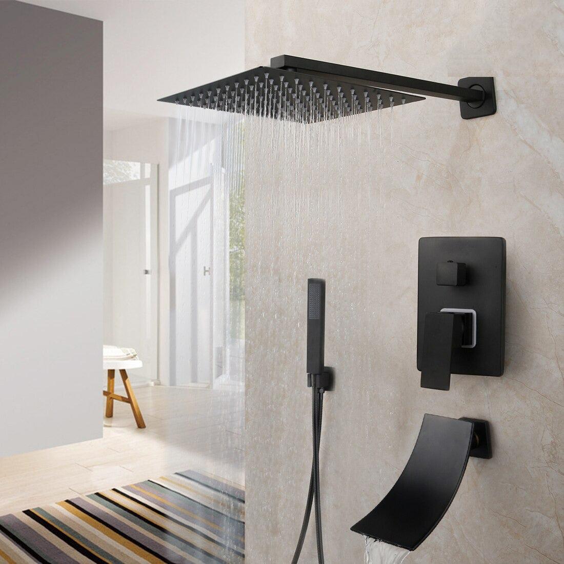 Pommeau de douche carré noir mat à effet pluie avec vanne mitigeuse et bec de remplissage pour baignoire