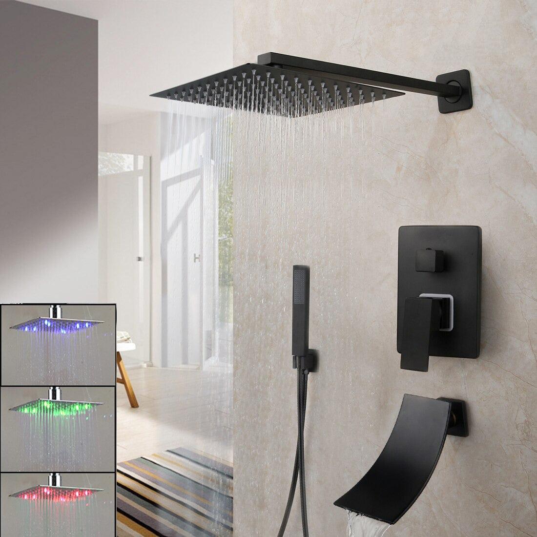 Pommeau de douche carré noir mat à effet pluie avec vanne mitigeuse et bec de remplissage pour baignoire
