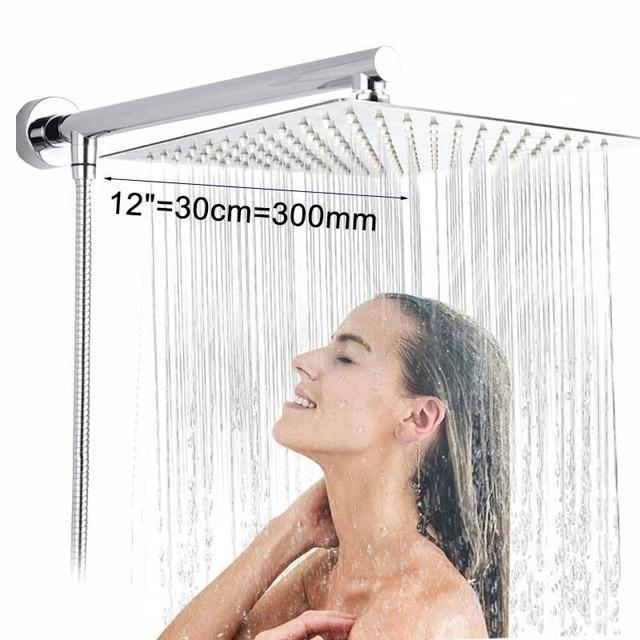 Pommeau de douche pluie mural avec rotule réglable et flexible